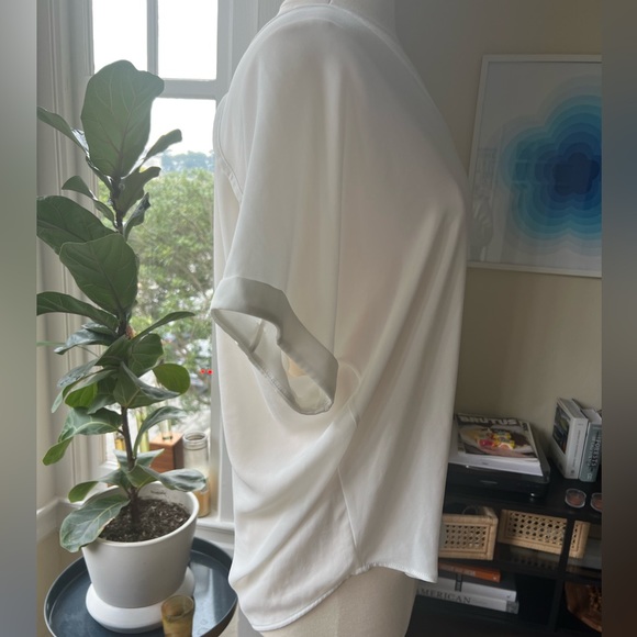 LUSH Women's White Semi Sheer Hi-Low Hem Scoop neck Blouse size M work chic - Picture 5 of 5